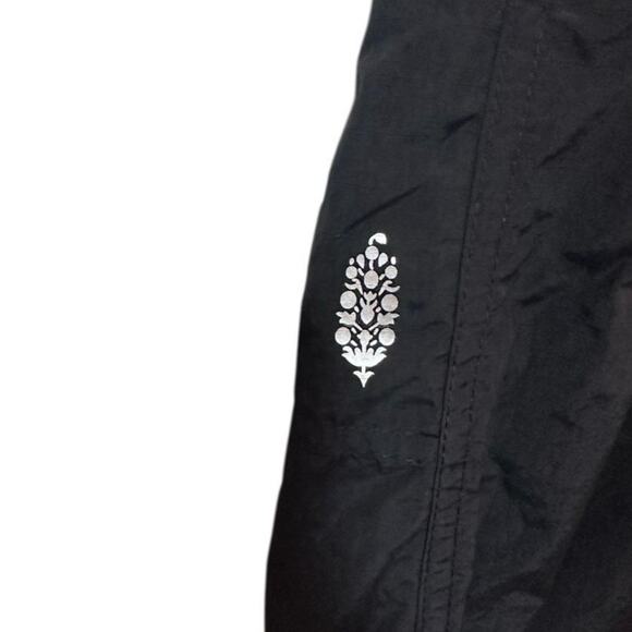 Free People Movement Inhale Jumpsuit Black
Nylon Cargo Mesh One Piece Small - Picture 5 of 7